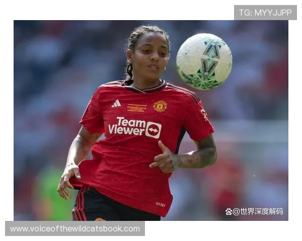 曼联女足欧冠资格赛前部分球鞋在托运中丢失引发尴尬事件 曼联女足欧冠资格赛前部分球鞋在托运中丢失引发尴尬事件